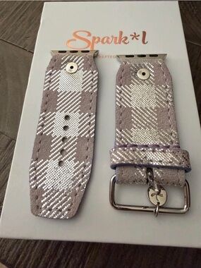 LUXE METALLIC LAVENDER PLAID WITH LAVENDER SLEEK SIVELLA WATCHBAND (SIZE 1, APPL